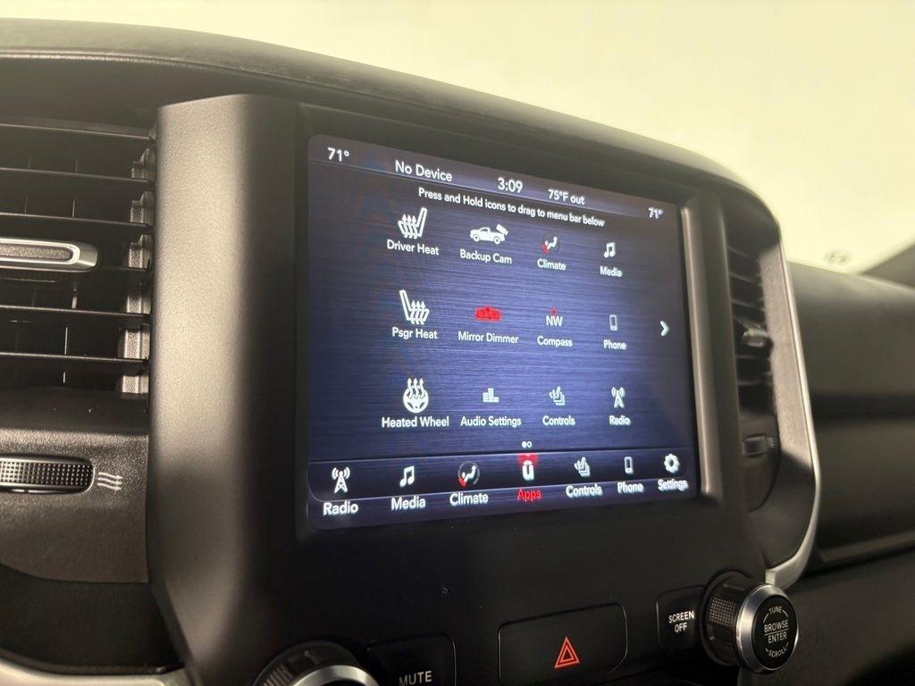RAM 2500 Big Horn 4x4 Crew Cab 8' Box 2021
