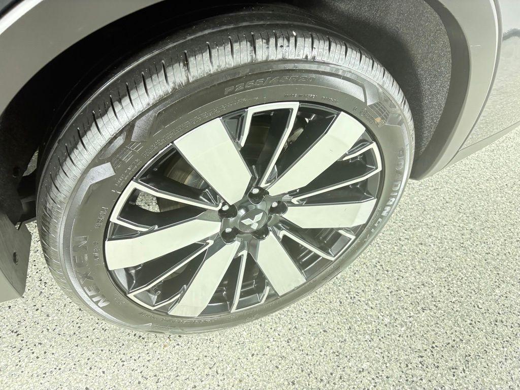 Mitsubishi Outlander Trail Edition S-AWC 2025