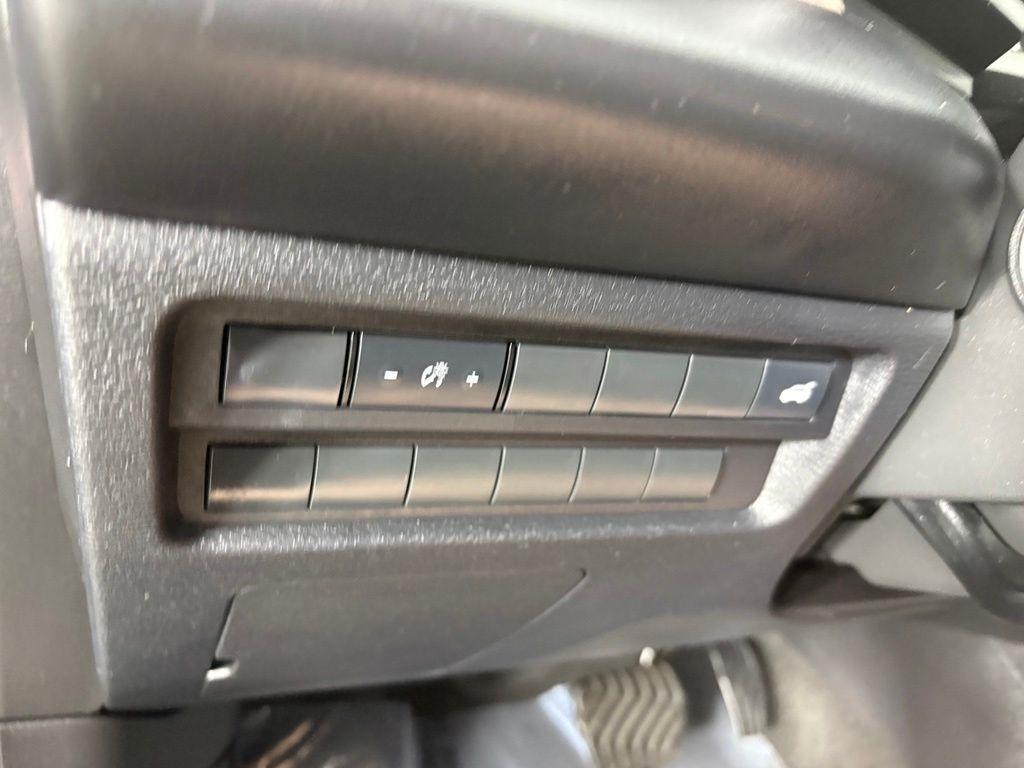 Mitsubishi Outlander Trail Edition S-AWC 2025