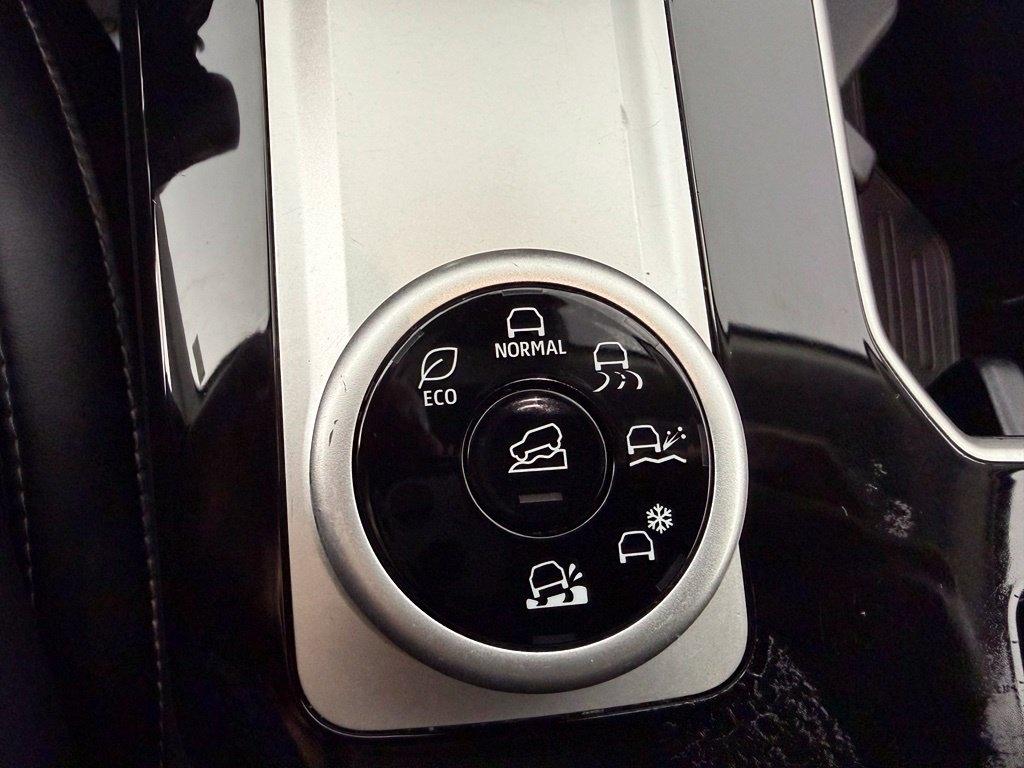 Mitsubishi Outlander Trail Edition S-AWC 2025