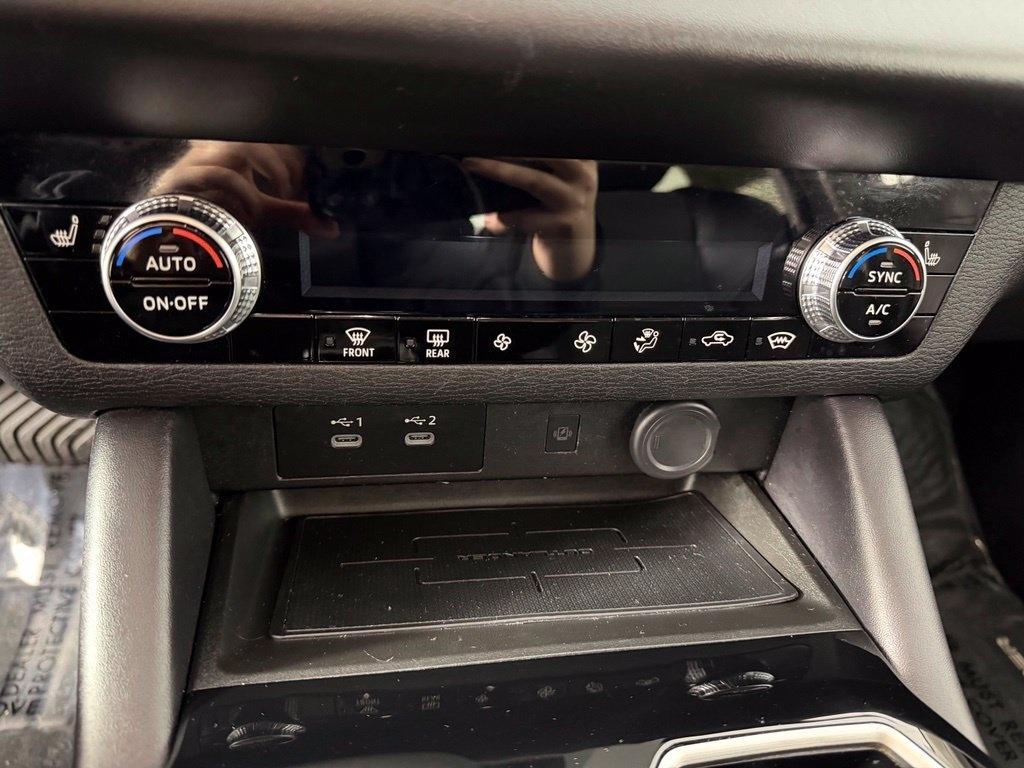 Mitsubishi Outlander Trail Edition S-AWC 2025