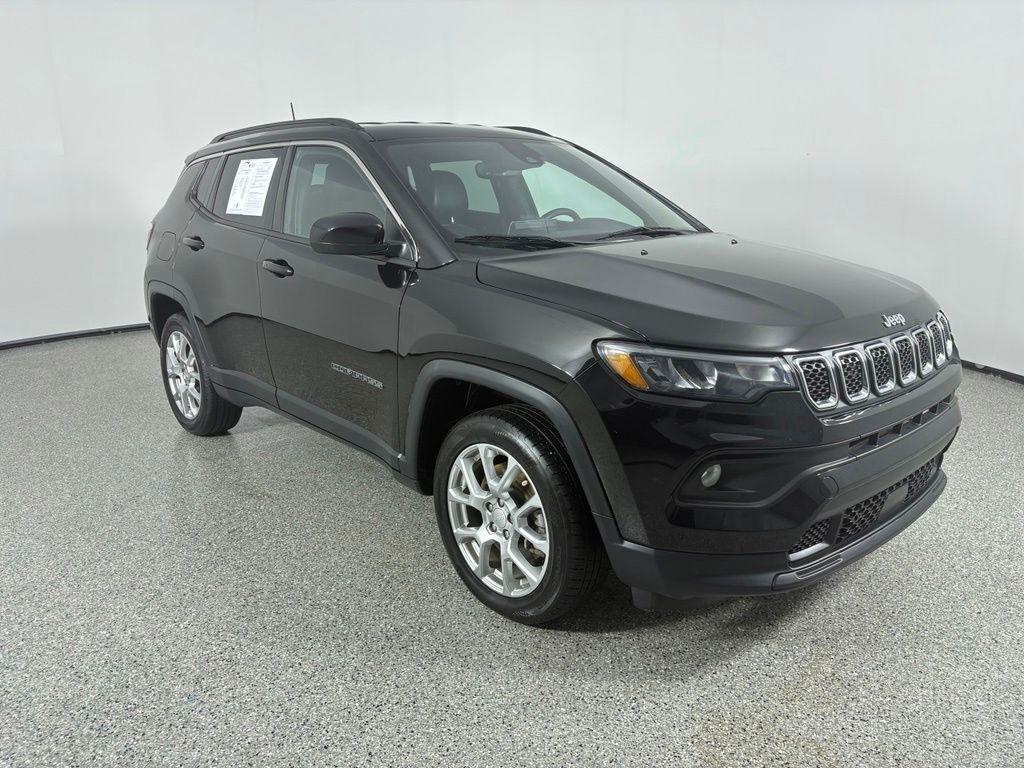 Jeep Compass Latitude Lux 4x4 2023