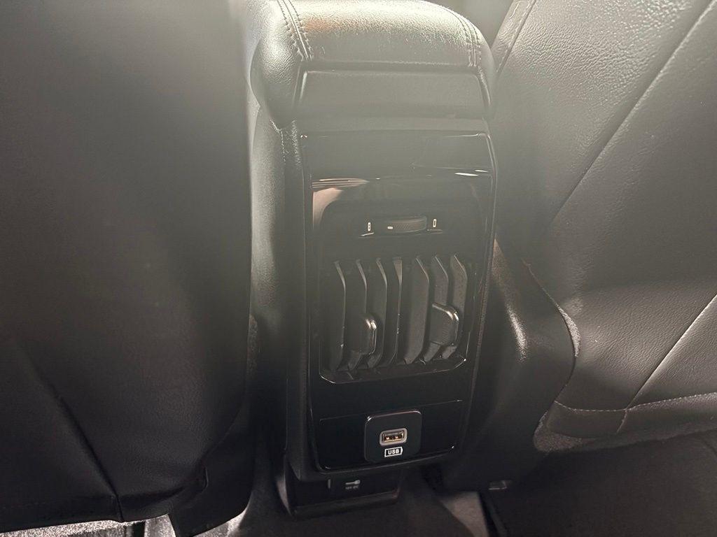 Jeep Compass Latitude Lux 4x4 2023