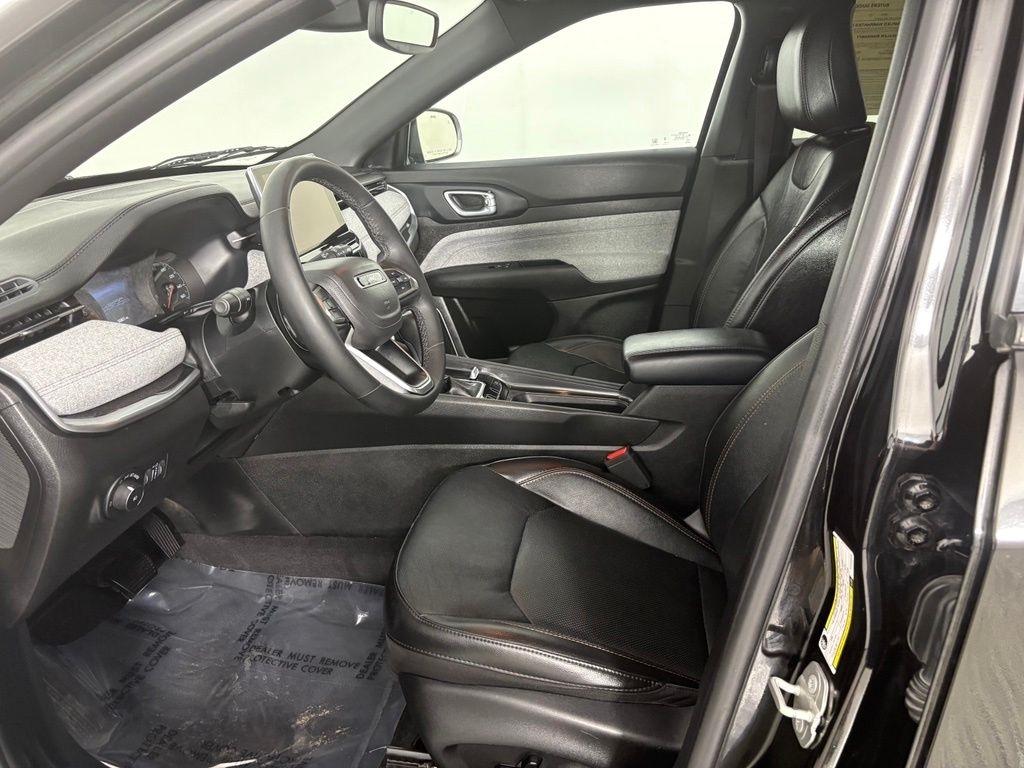 Jeep Compass Latitude Lux 4x4 2023