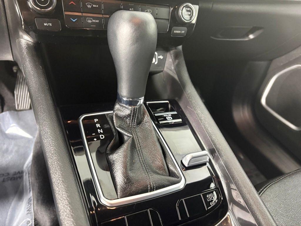 Jeep Compass Latitude Lux 4x4 2023