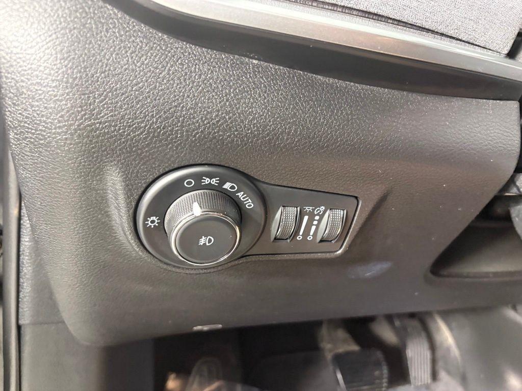 Jeep Compass Latitude Lux 4x4 2023