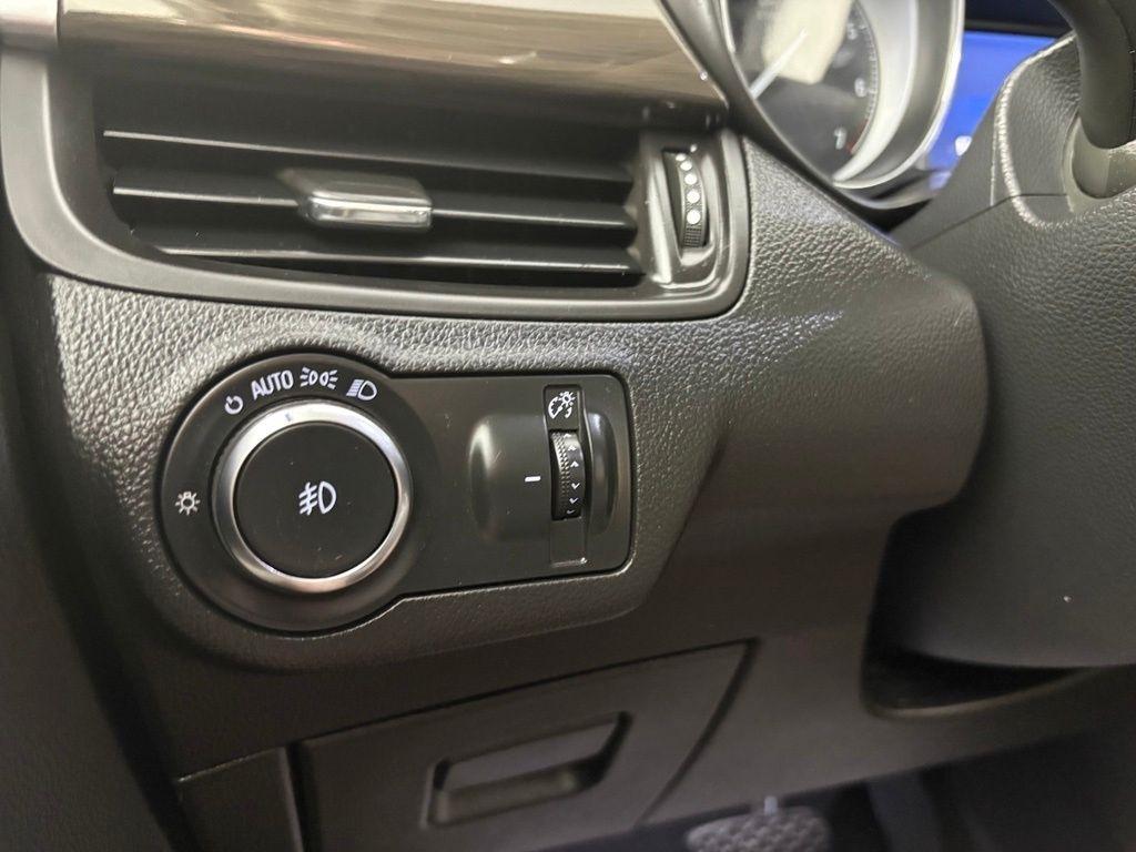 Buick Envision FWD 4dr Preferred 2020