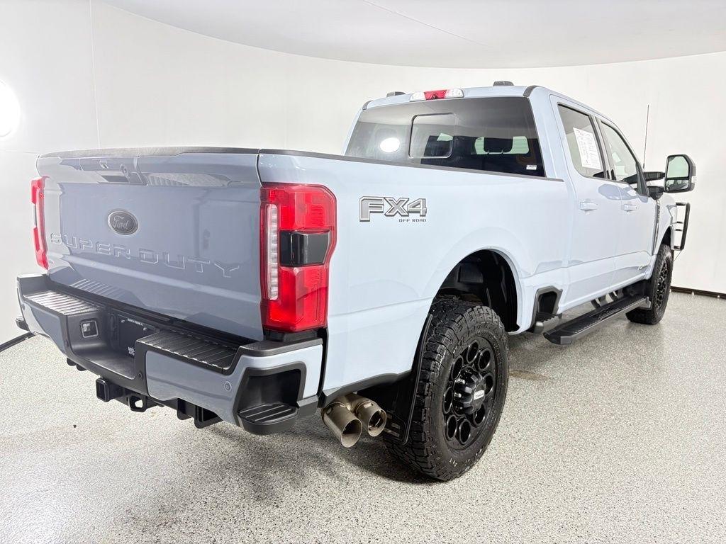 Ford Super Duty F-350 SRW King Ranch 4WD Crew Cab 8' Box 2024