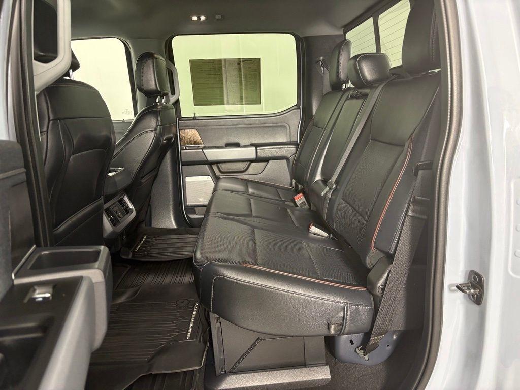 Ford Super Duty F-350 SRW King Ranch 4WD Crew Cab 8' Box 2024
