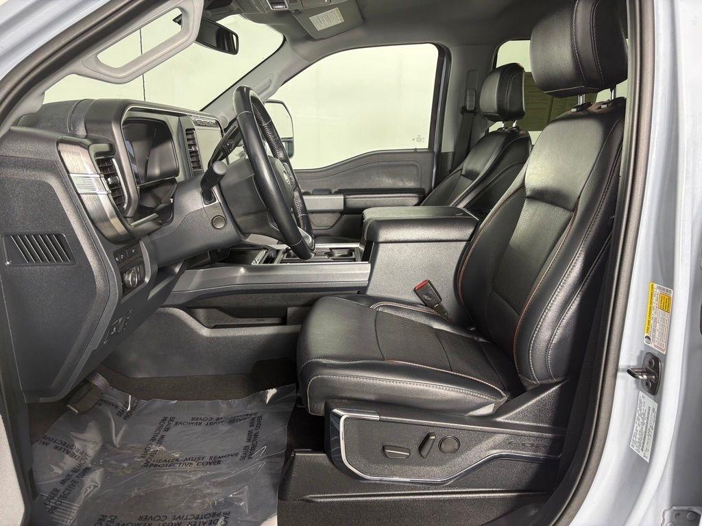 Ford Super Duty F-350 SRW King Ranch 4WD Crew Cab 8' Box 2024