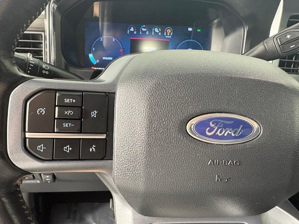 Ford Super Duty F-350 SRW King Ranch 4WD Crew Cab 8' Box 2024