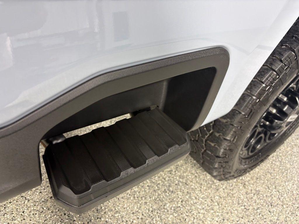 Ford Super Duty F-350 SRW King Ranch 4WD Crew Cab 8' Box 2024