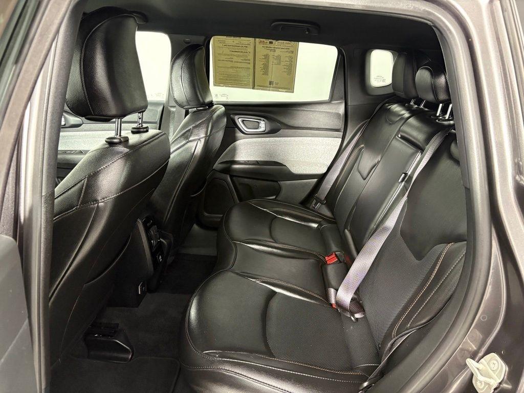 Jeep Compass Latitude Lux 4x4 2023