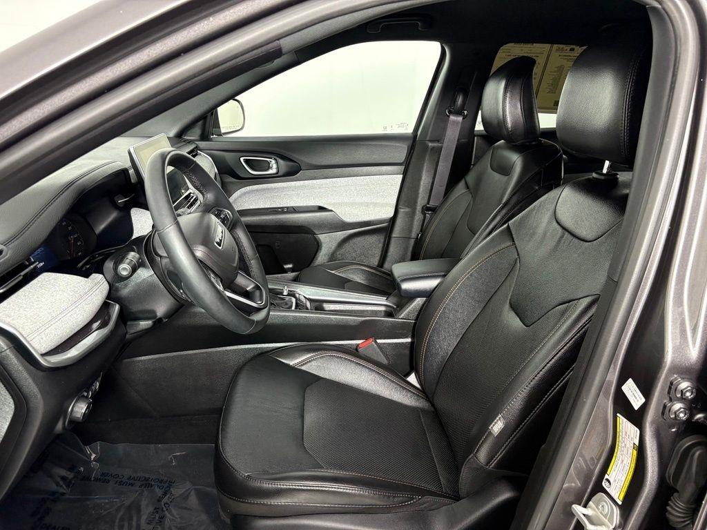 Jeep Compass Latitude Lux 4x4 2023