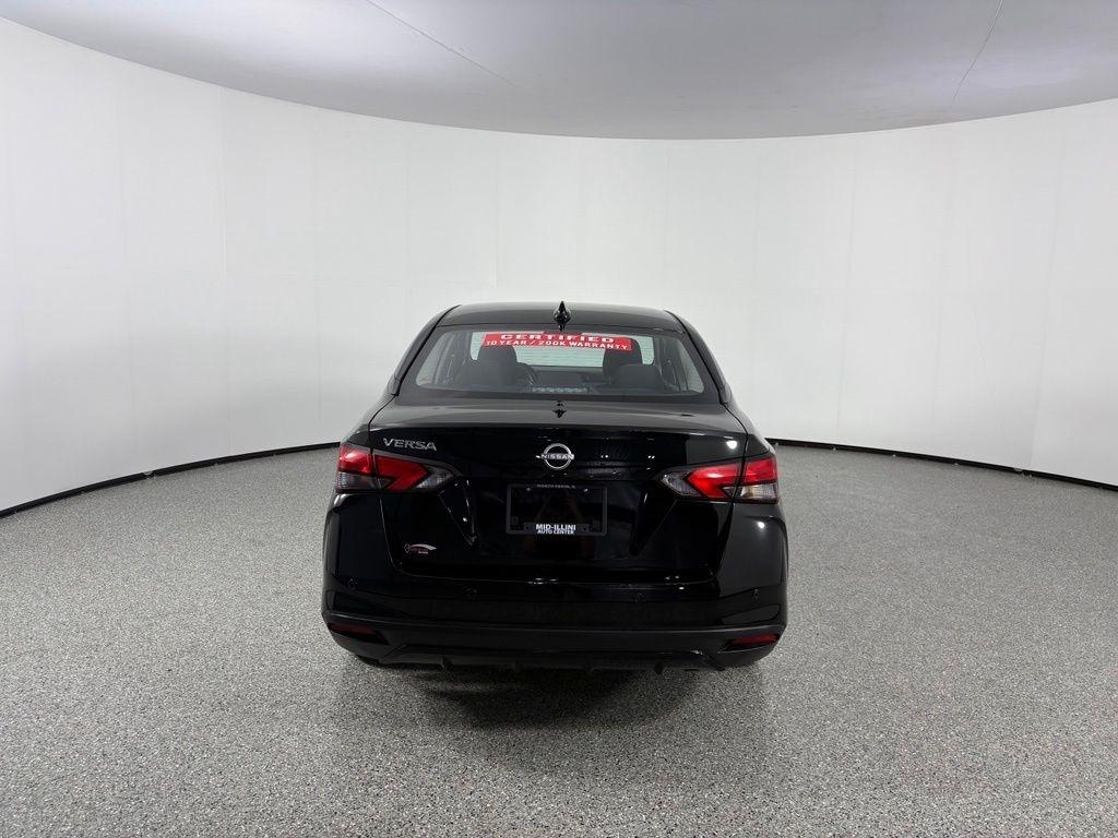 Nissan Versa SV CVT 2025