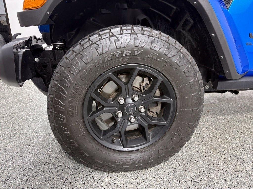 Jeep Gladiator Willys 4x4 2024