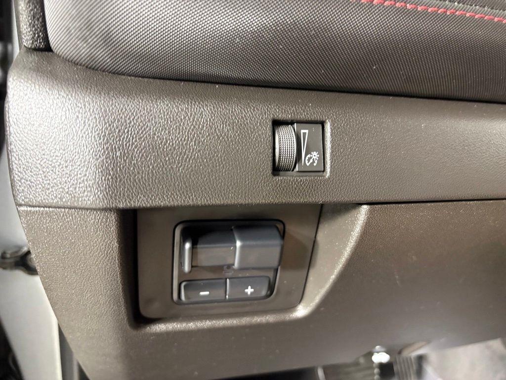 Chevrolet Colorado 4WD Crew Cab Z71 2024