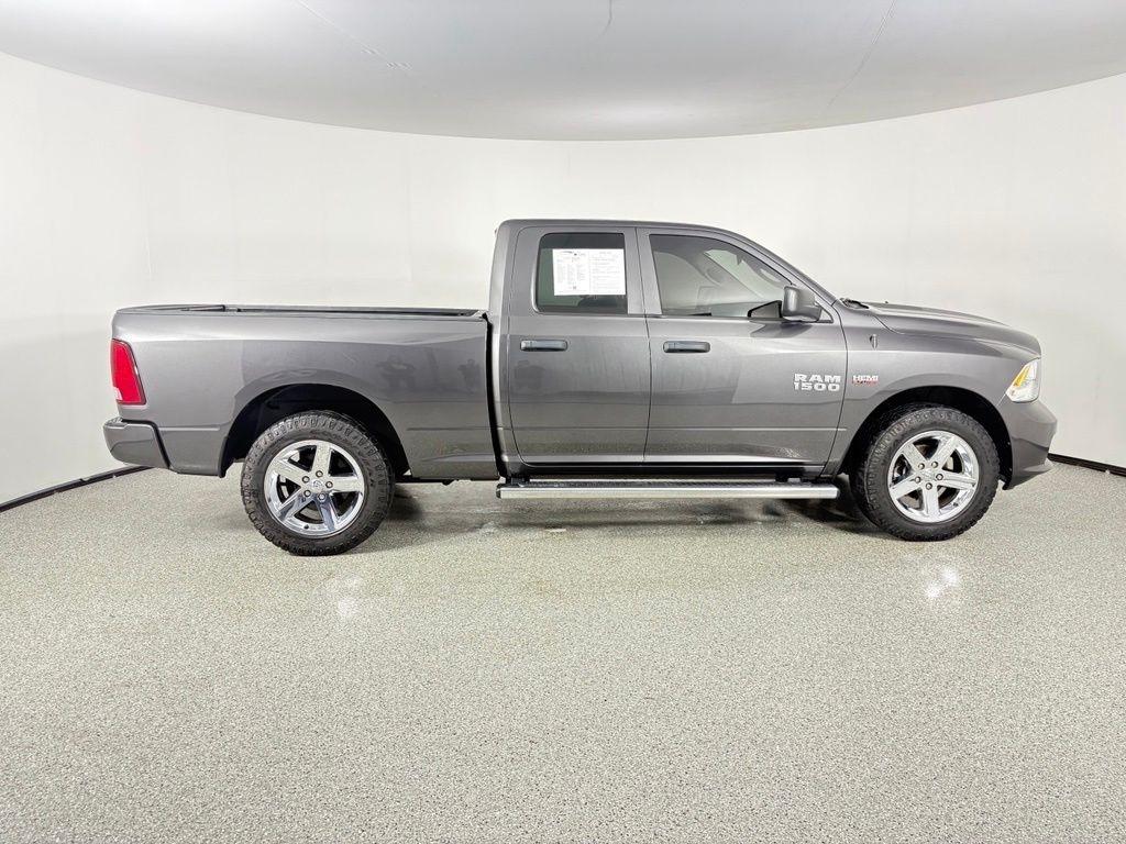 RAM 1500 Express 4x4 Quad Cab 6'4" Box 2018