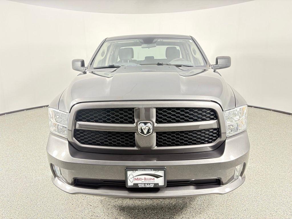 RAM 1500 Express 4x4 Quad Cab 6'4" Box 2018