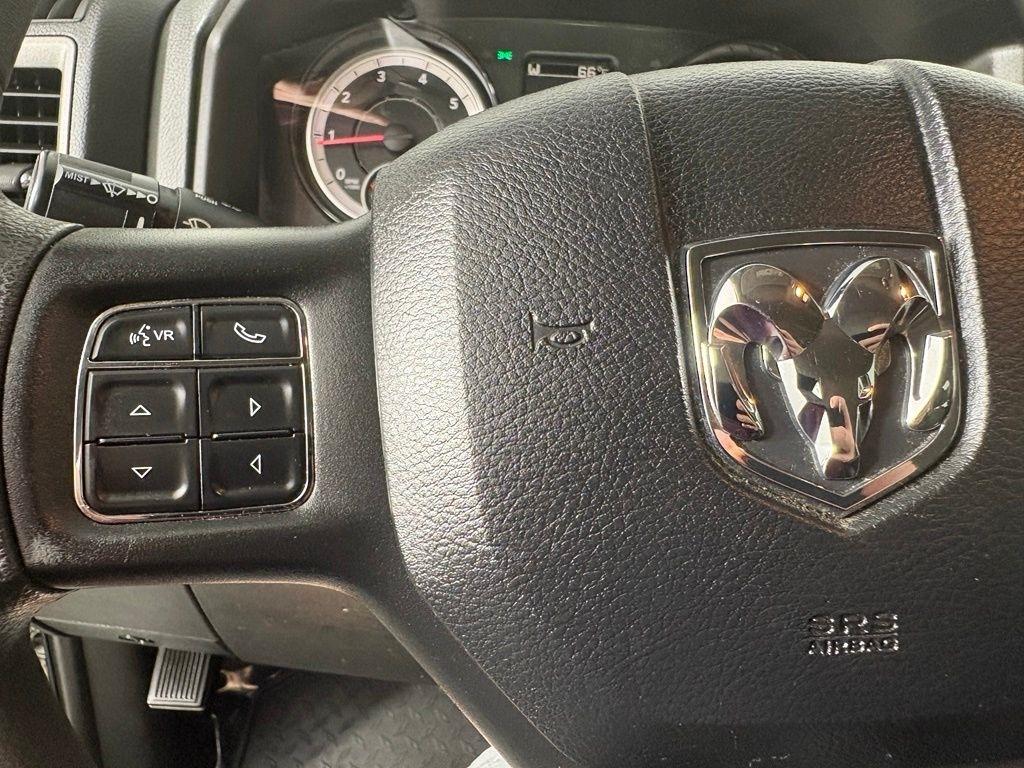 RAM 1500 Express 4x4 Quad Cab 6'4" Box 2018