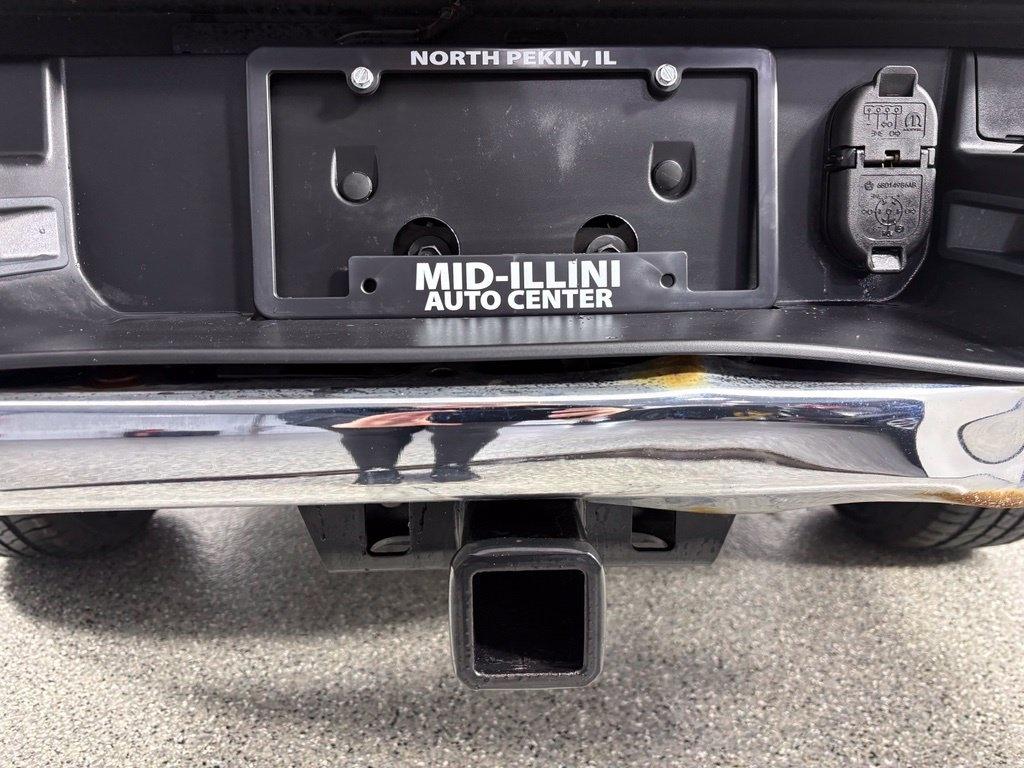 RAM 1500 Big Horn 4x4 Quad Cab 6'4" Box 2024