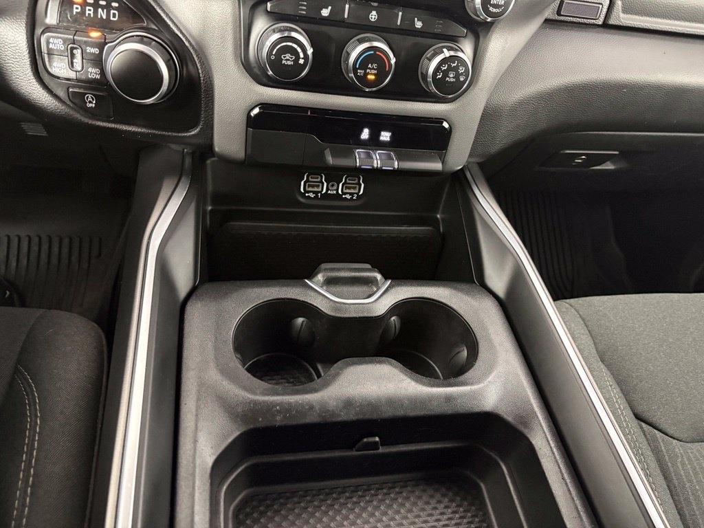 RAM 1500 Big Horn 4x4 Quad Cab 6'4" Box 2024
