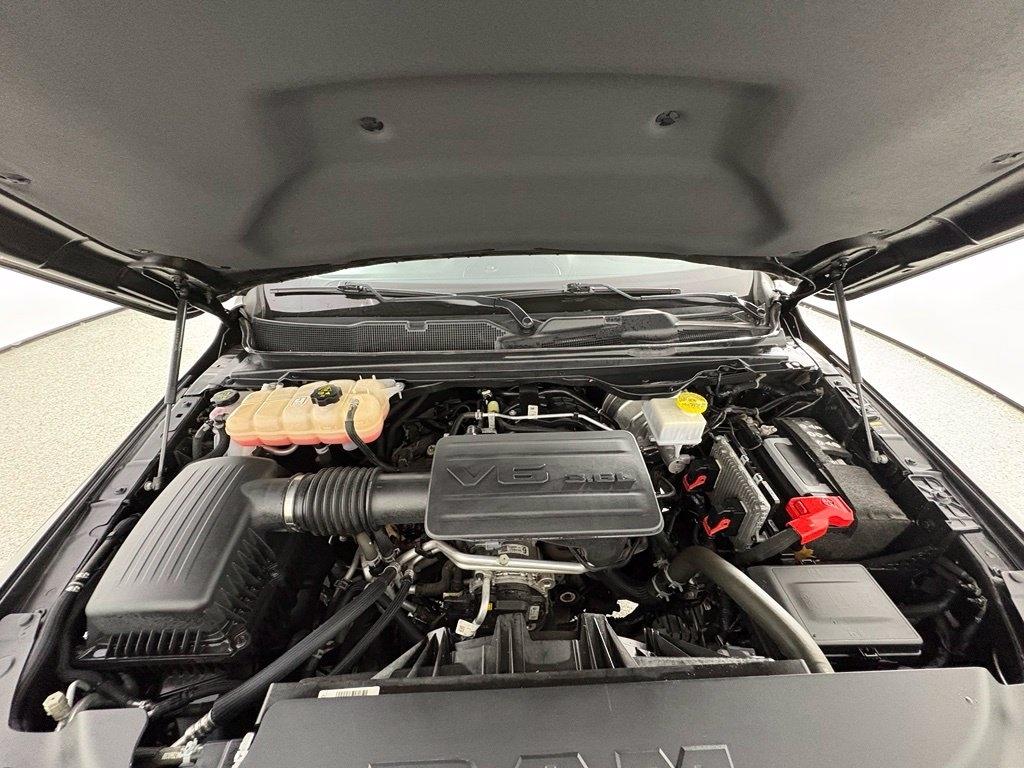 RAM 1500 Big Horn 4x4 Quad Cab 6'4" Box 2024