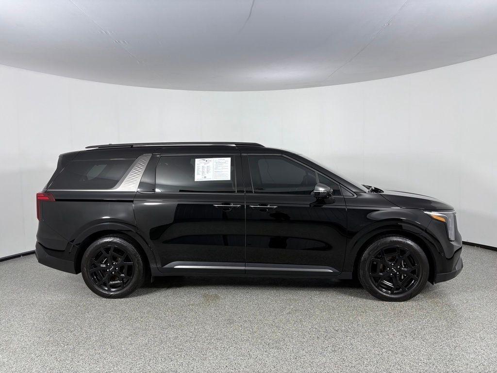 Kia Carnival SX Prestige FWD 2025