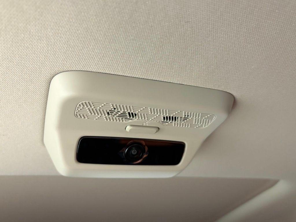 Kia Carnival SX Prestige FWD 2025