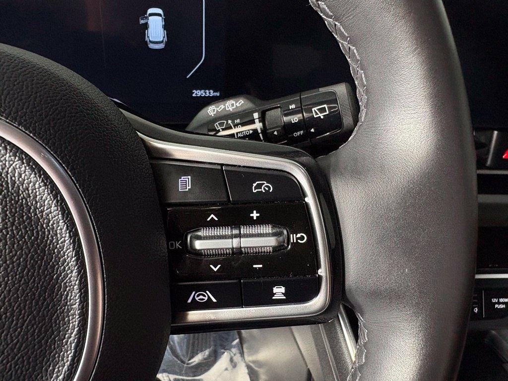 Kia Carnival SX Prestige FWD 2025