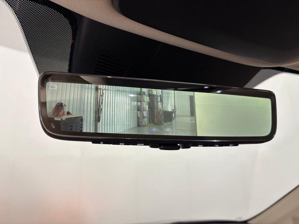Kia Carnival SX Prestige FWD 2025