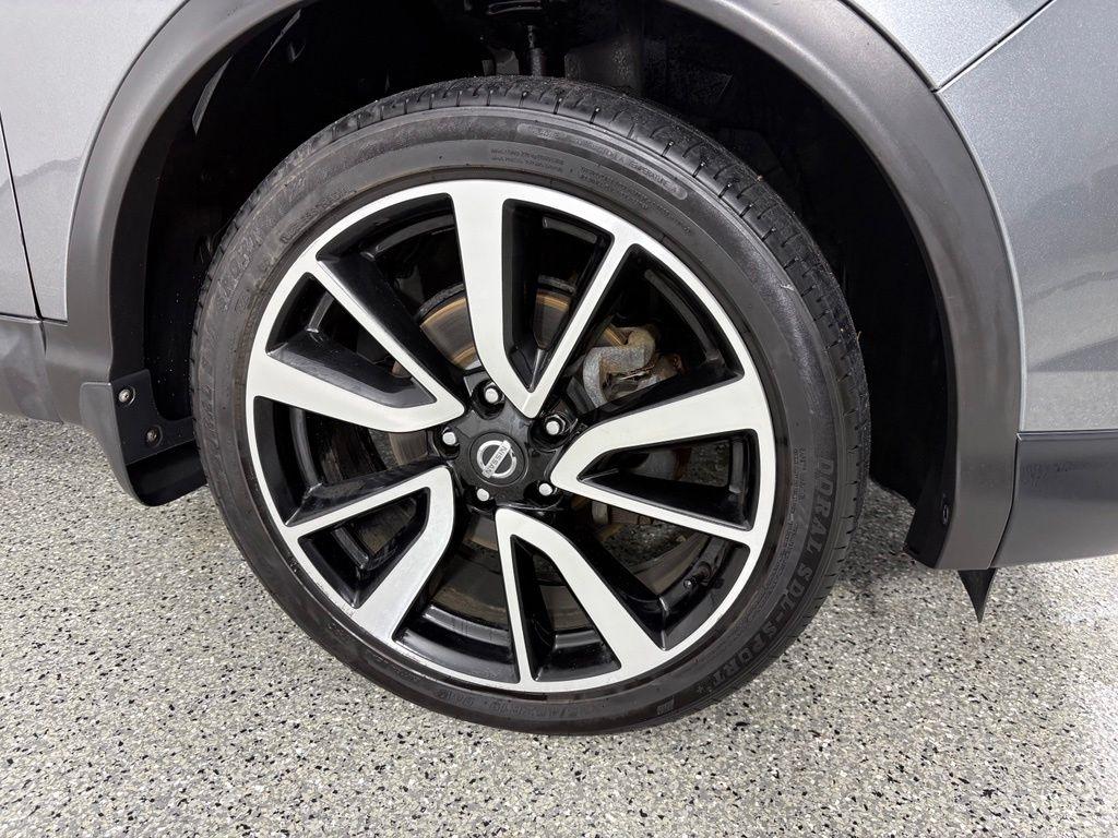 Nissan Rogue Sport AWD SL 2017