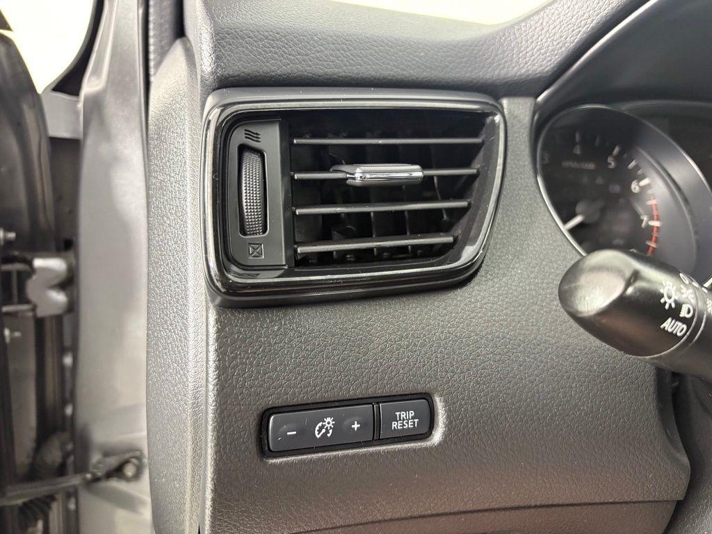 Nissan Rogue Sport AWD SL 2017