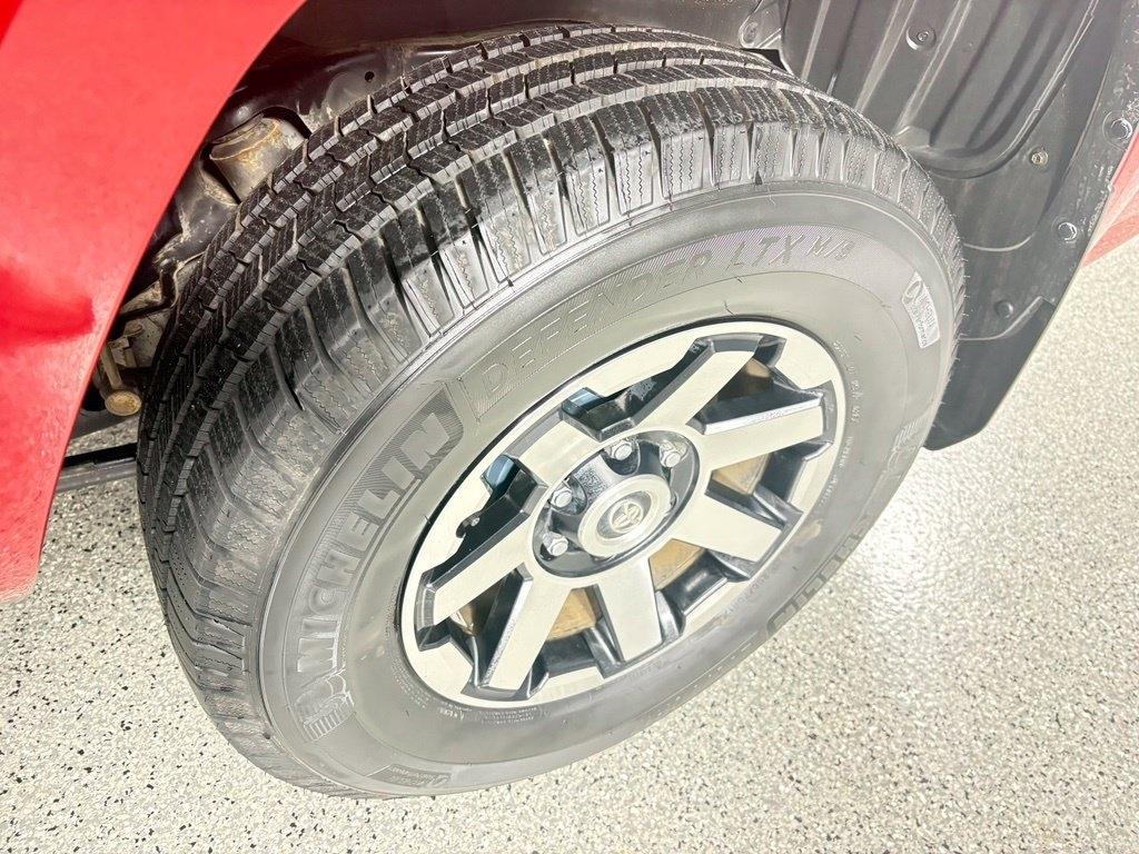 Toyota 4Runner TRD Off Road Premium 4WD (Natl) 2019