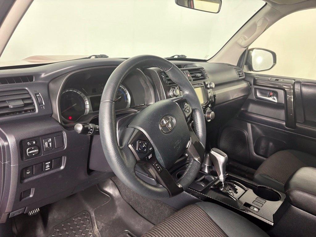 Toyota 4Runner TRD Off Road Premium 4WD (Natl) 2019