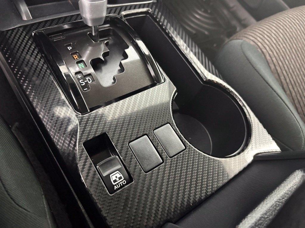 Toyota 4Runner TRD Off Road Premium 4WD (Natl) 2019