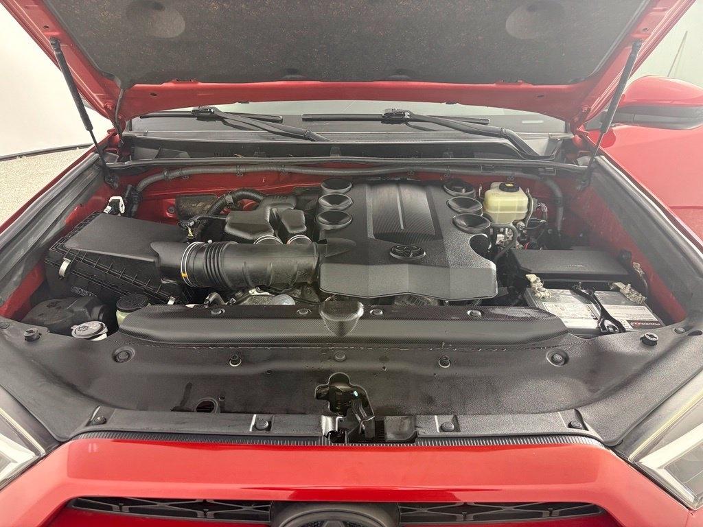 Toyota 4Runner TRD Off Road Premium 4WD (Natl) 2019