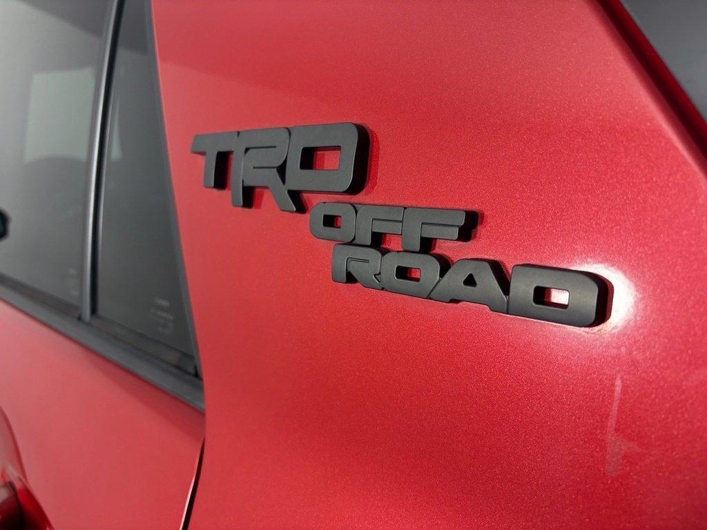 Toyota 4Runner TRD Off Road Premium 4WD (Natl) 2019