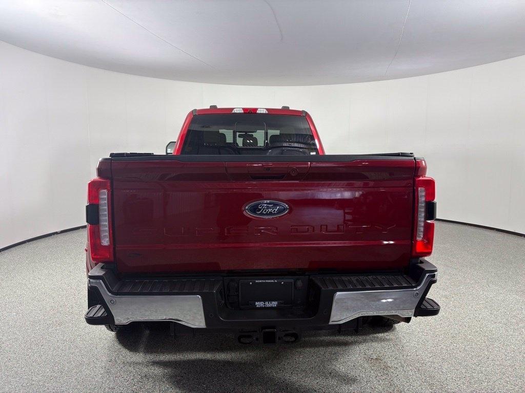 Ford Super Duty F-350 DRW King Ranch 4WD Crew Cab 8' Box 2023