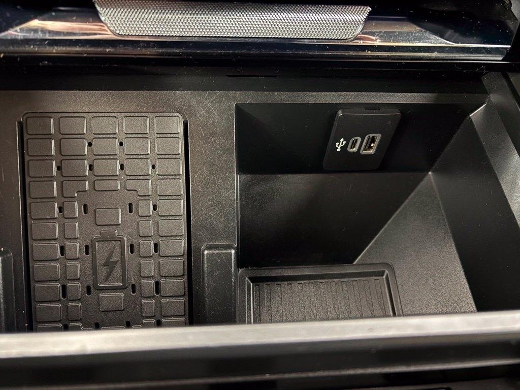 Ford Super Duty F-350 DRW King Ranch 4WD Crew Cab 8' Box 2023