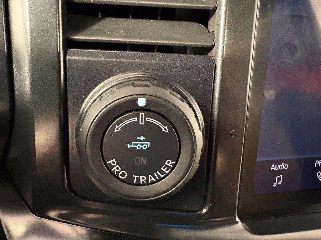 Ford Super Duty F-350 DRW King Ranch 4WD Crew Cab 8' Box 2023