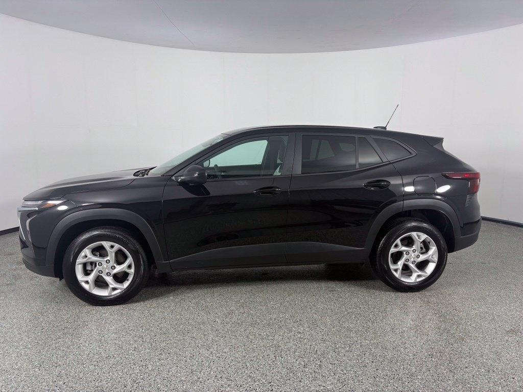Chevrolet Trax FWD 4dr LS 2025