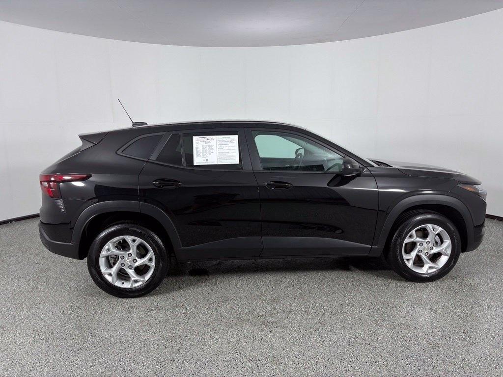 Chevrolet Trax FWD 4dr LS 2025