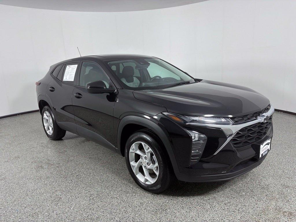 Chevrolet Trax FWD 4dr LS 2025