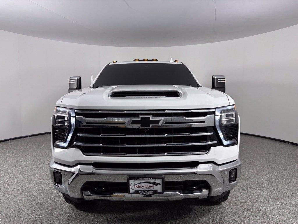 Chevrolet Silverado 3500HD 4WD Crew Cab 159" LTZ 2024