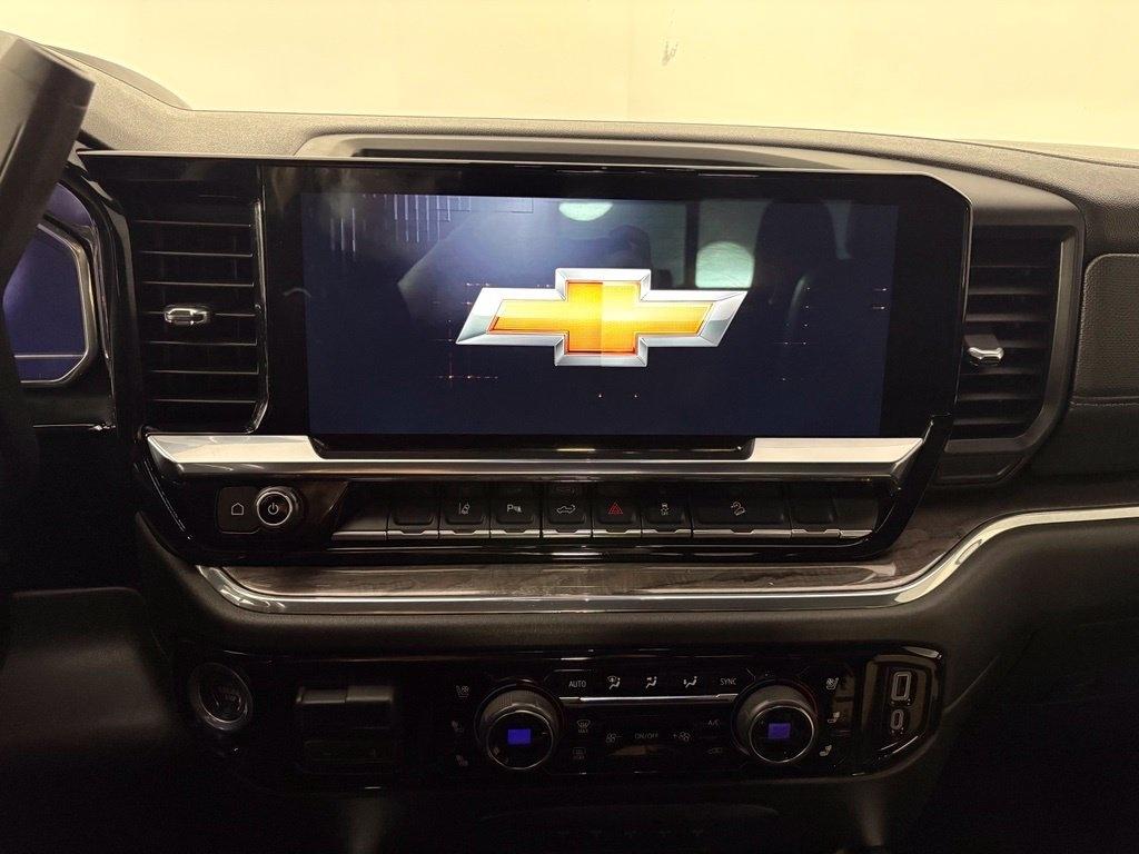 Chevrolet Silverado 3500HD 4WD Crew Cab 159" LTZ 2024