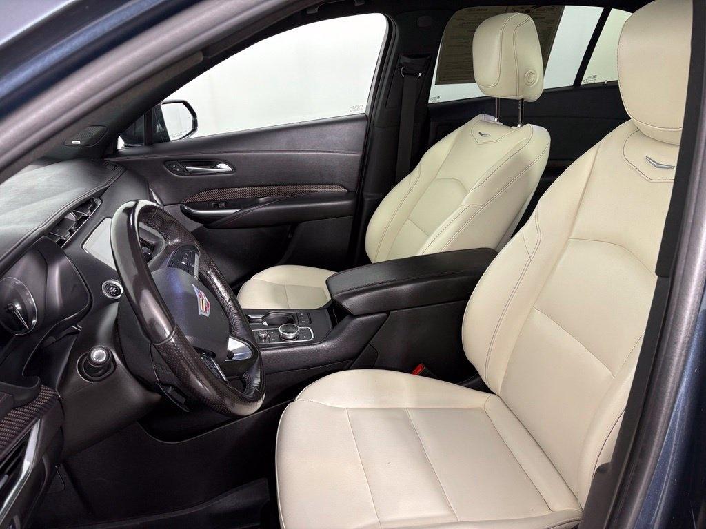 Cadillac XT4 AWD 4dr Sport 2020