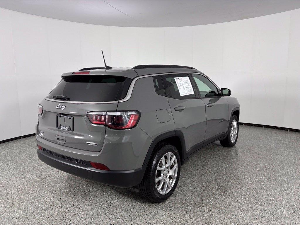 Jeep Compass Latitude Lux 4x4 2023