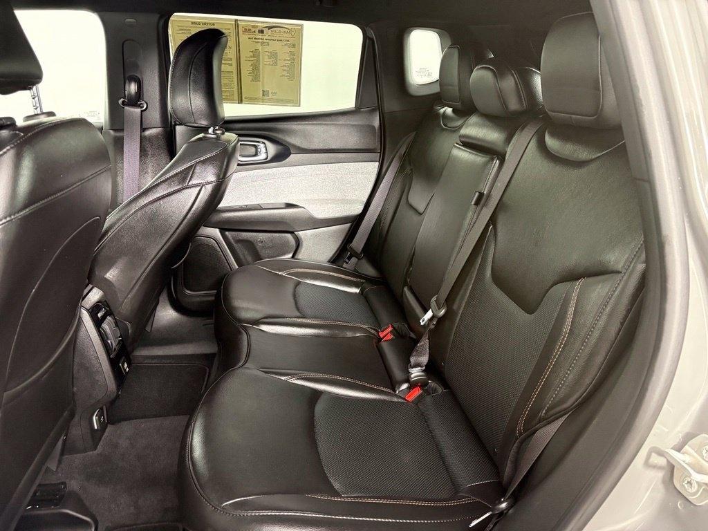 Jeep Compass Latitude Lux 4x4 2023