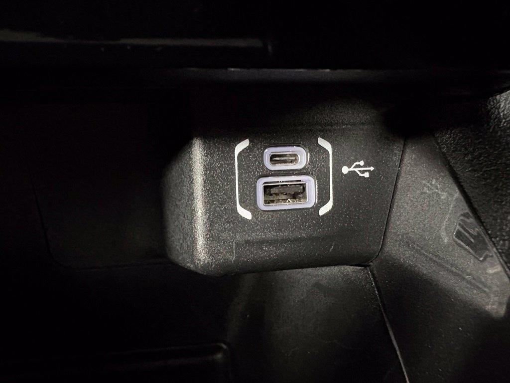 Jeep Compass Latitude Lux 4x4 2023